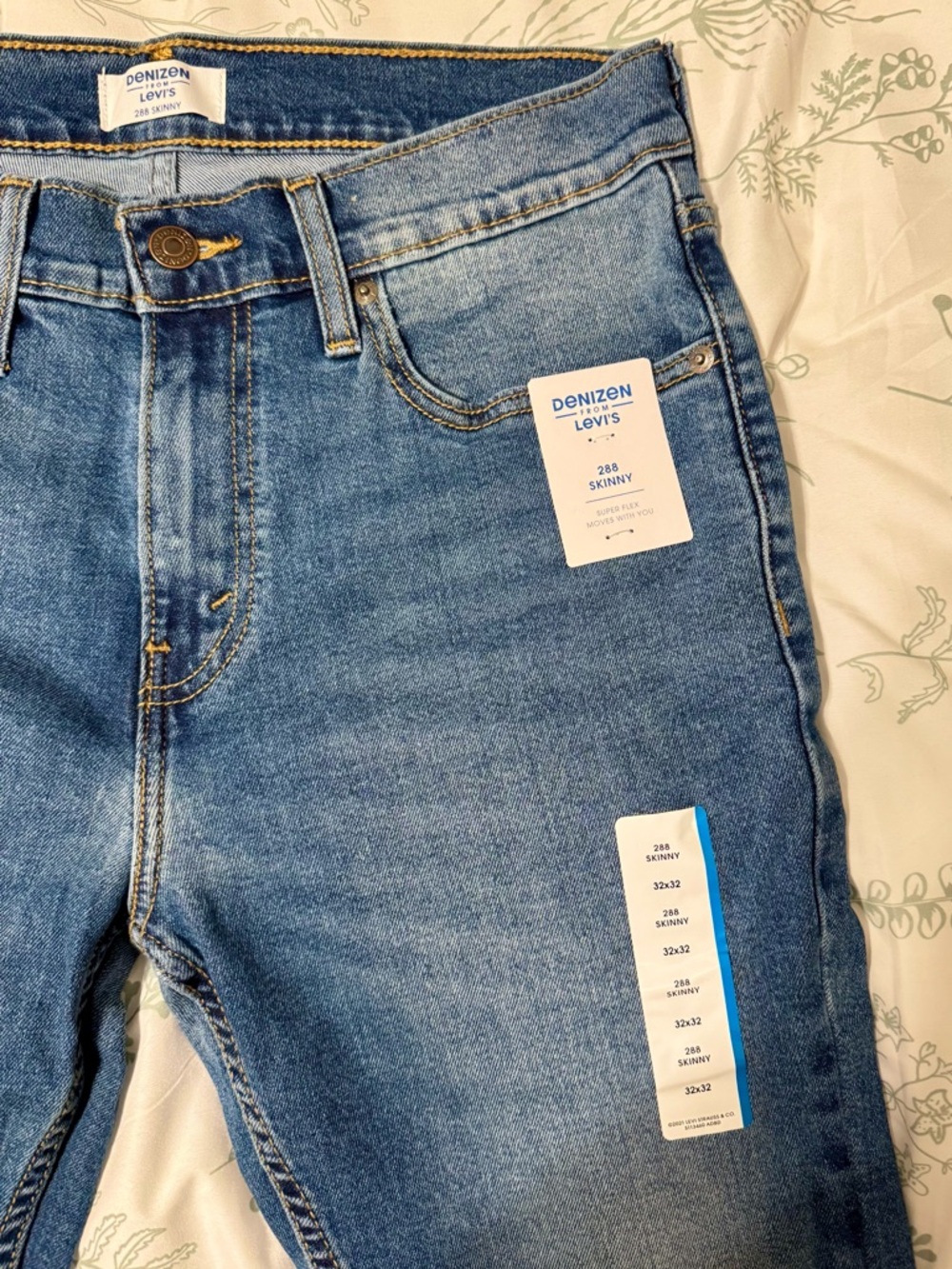 NWT: Men’s Levi Denizen 288 Skinny Blue Jeans 32x32 - Picture 3 of 5